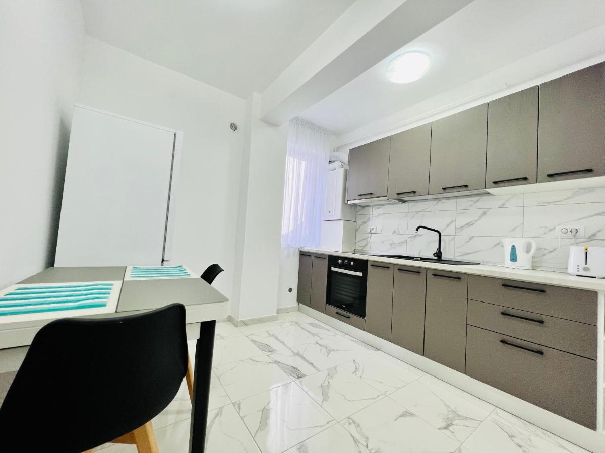 Altheda Living White House 29F-2 Apartment Suceava Exterior photo